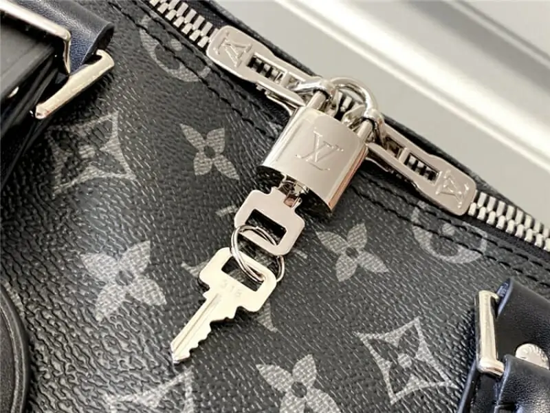 louis vuitton sac de voyage s_b244044